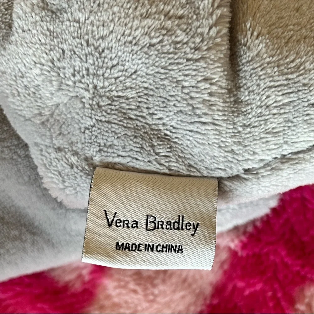 ✨❄️🐧Vera Bradley ‘Penguin’ Scarf🐧❄️✨ - Picture 4 of 5